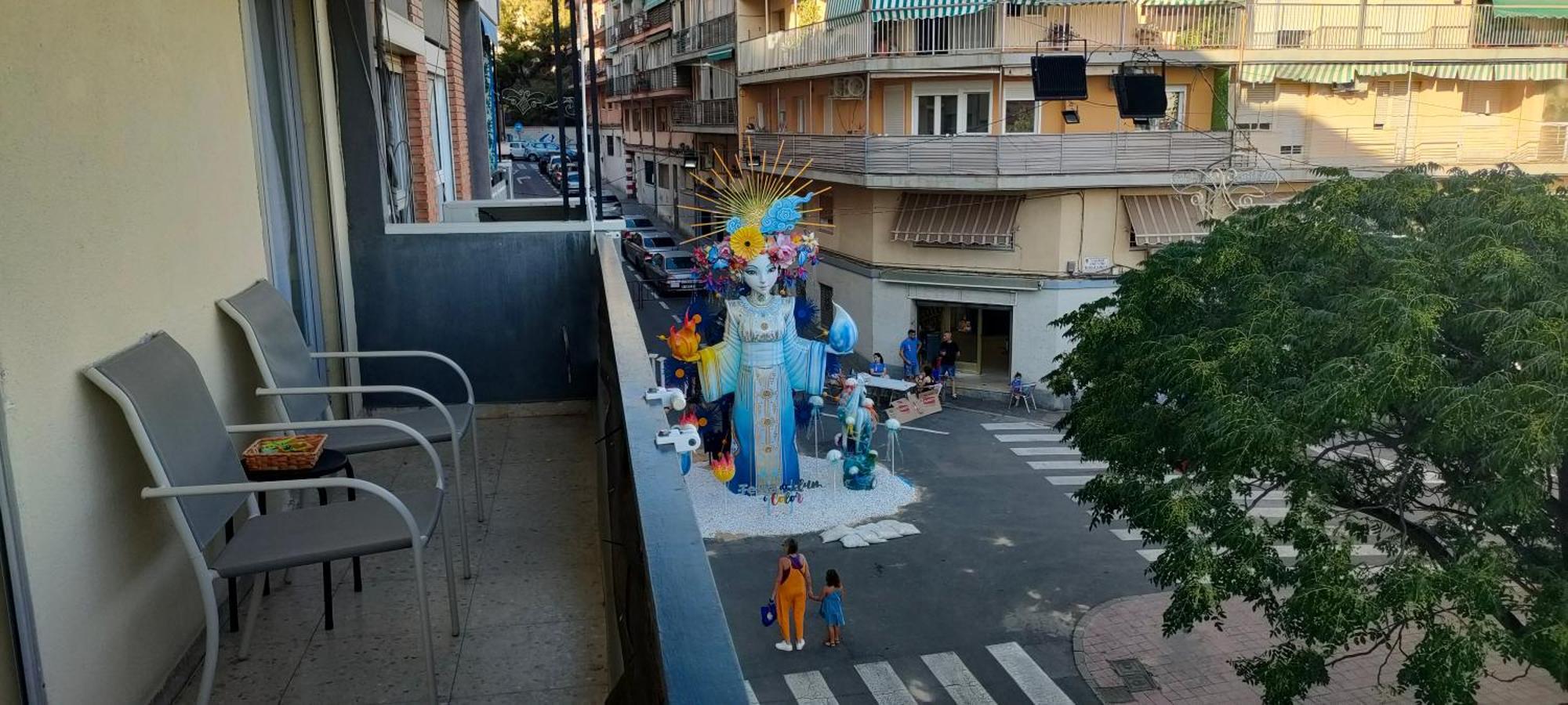 Apartamento Comodo A 10 Min Del Centro Alicante Kültér fotó