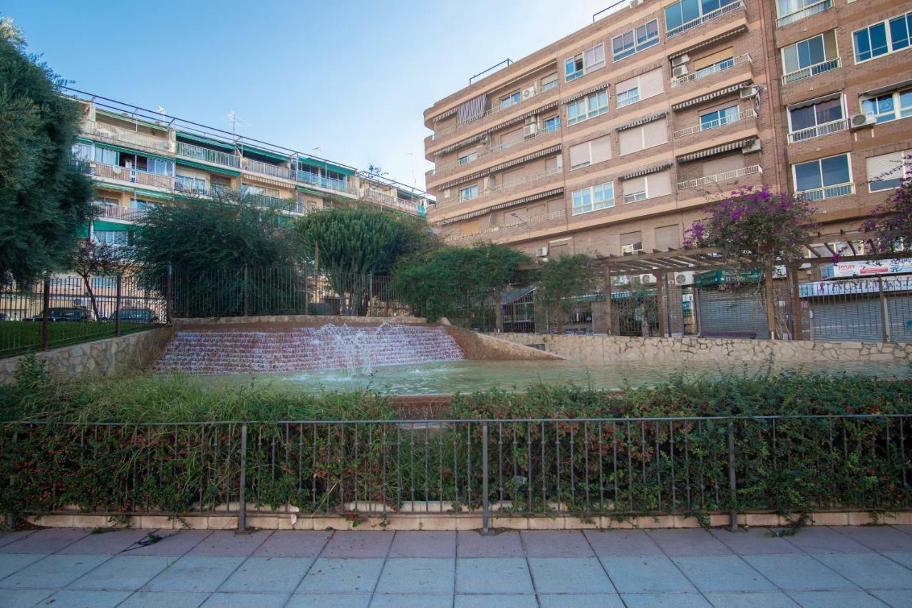 Apartamento Comodo A 10 Min Del Centro Alicante Kültér fotó