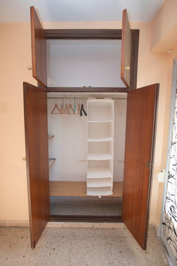 Apartamento Comodo A 10 Min Del Centro Alicante Kültér fotó